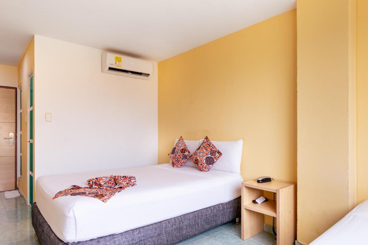 Hotel Portobahia Santa Marta Rodadero Екстер'єр фото